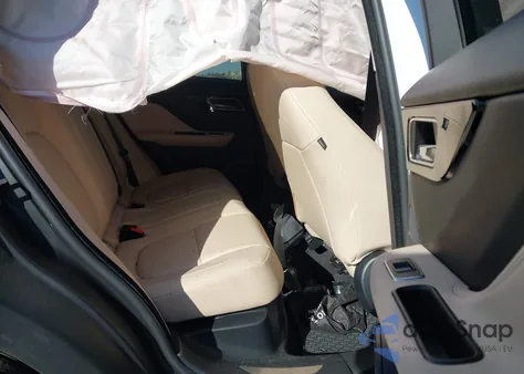 2019 Jaguar F-Pace 25T Premium z USA, uszkodzony, nr VIN SADCJ2FX4KA392136